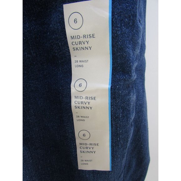 Women's Mid-Rise Curvy Fit Skinny Jeans - Universal Thread Medium Wash 6/28L - Picture 2 of 7